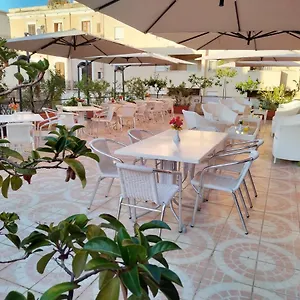Trinacria Hotell
